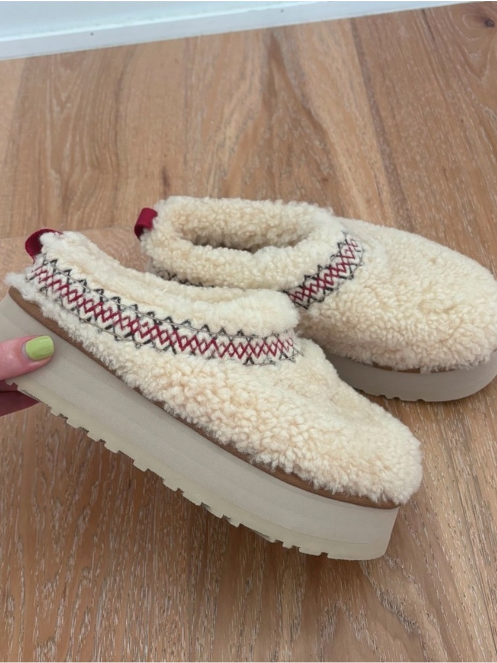 Ugg Tazz Heritage Braid Sherpa Natural Platforms 6